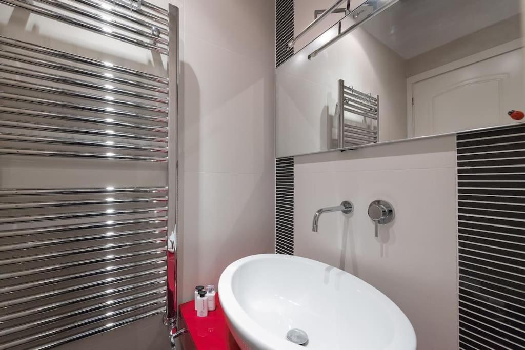 Apartment New! Design 2 Min From Spanish Steps *