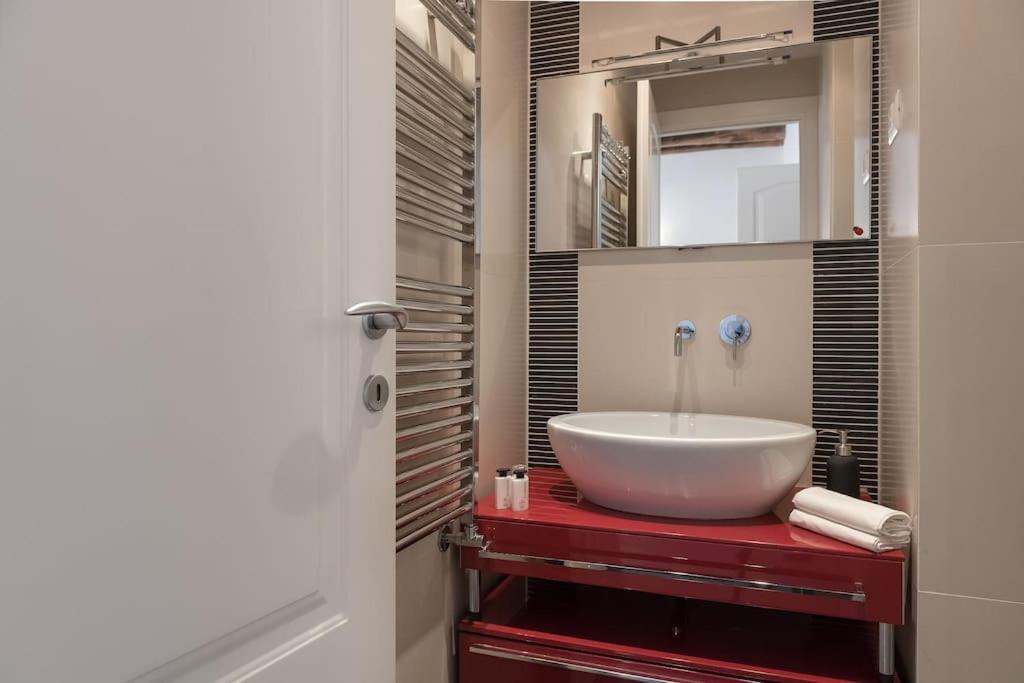 New! Design 2 Min From Spanish Steps Appartement